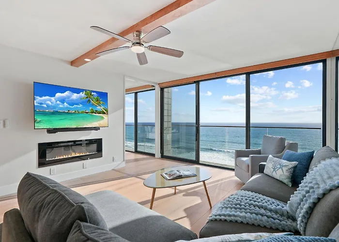 Oceanfront Paradise With Sunset Balcony, Pool, Spa, Beach Access And Parking